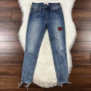 Driftwood‎ Women's Size 24 Medium Wash Butterfly Patch Skinny Denim Jeans